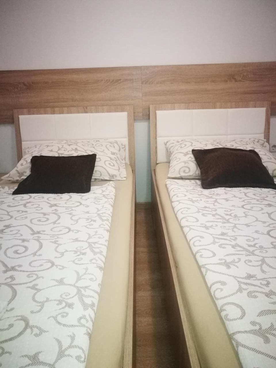 Rooms Aracic Slavonski Brod Extérieur photo